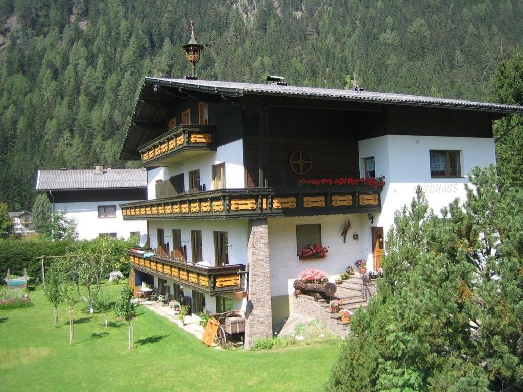 Landhaus Penker Mallnitz Exterior photo